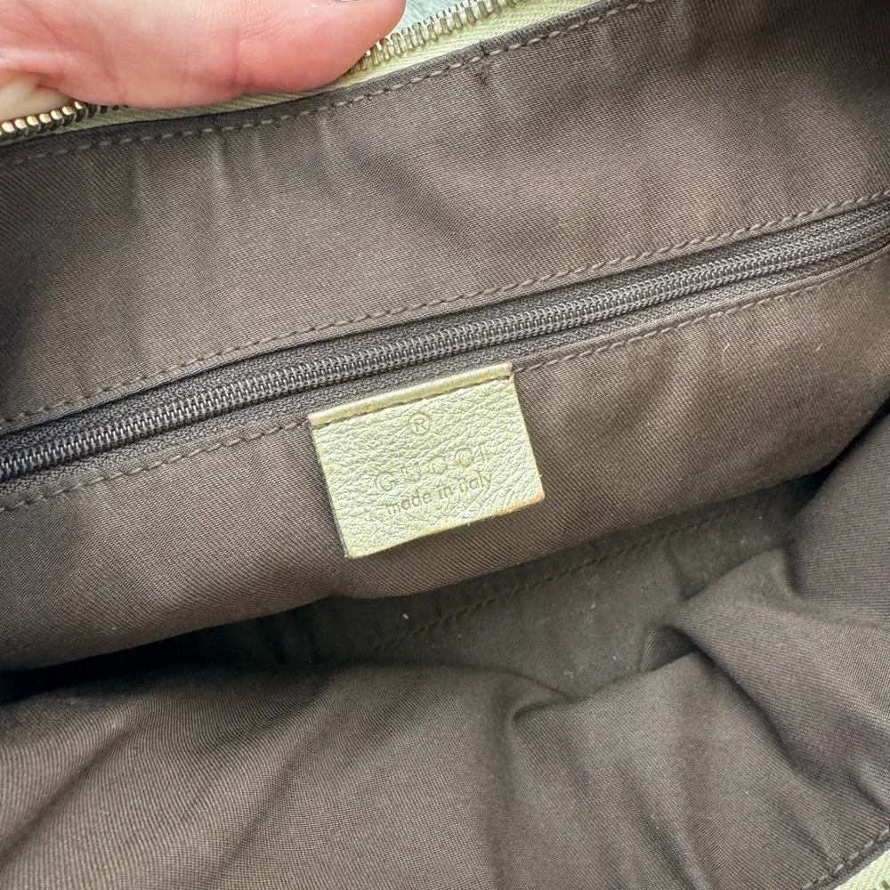 Gucci GG Canvas Abbey hobo bag
